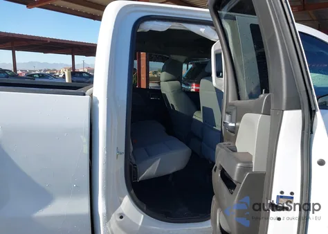 2018 Chevrolet Silverado 1500 Custom z USA, uszkodzony, nr VIN 1GCRCPEH4JZ264843